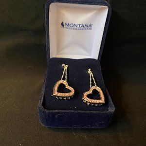NWOT- Montana Silversmiths post with dangling hearts with pink crystals- NIB